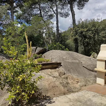 بيت للعطل Casa Feliz Sant Cebrià de Vallalta