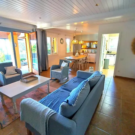 Casa Feliz بيت للعطل *